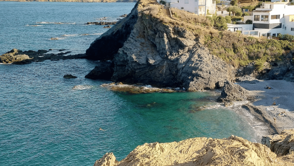 la-plage-de-la-gola