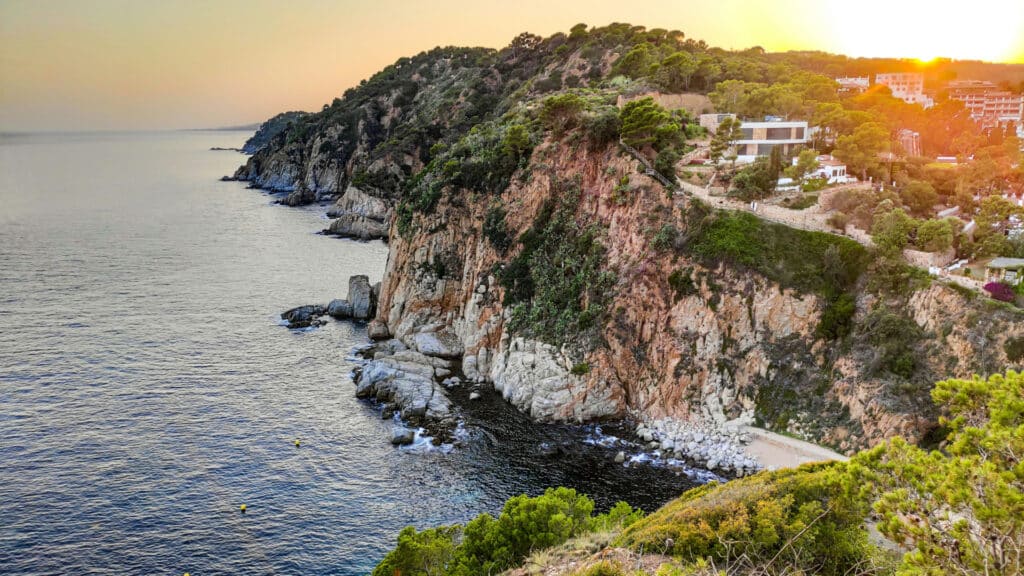 Partez à la découverte de la Costa Brava : Un séjour inoubliable vous attend Partez à la découverte de la Costa Brava : Un séjour inoubliable vous attend